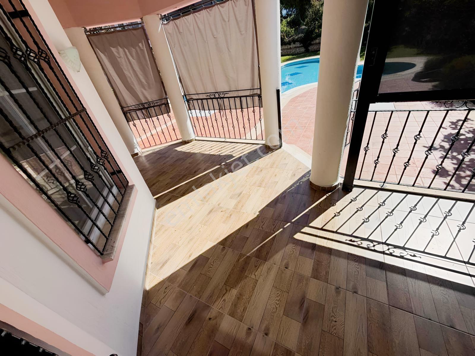 Fethiye Foça Çalış Plajda Satılık 2+1 Daire — fotoğraf 22