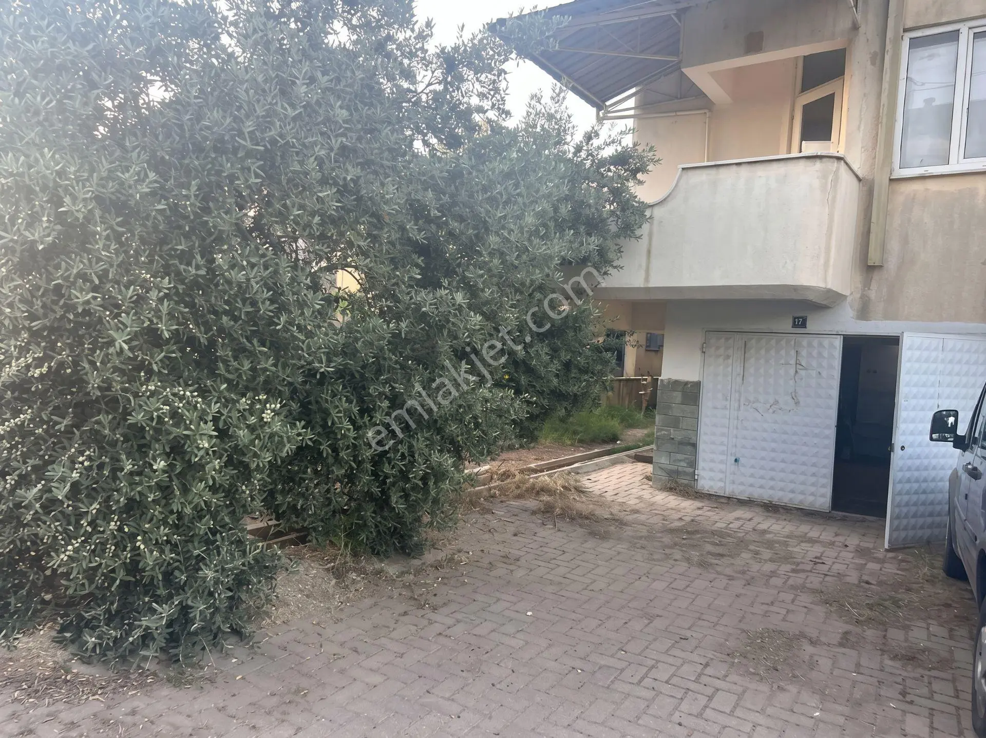 Nazilli Yeşil Mahalle'de, 5+1, 270 M², Doğalgazlı, Kapalı Otoparklı Ve Bahçeli Müstakil Tripleks — fotoğraf 2
