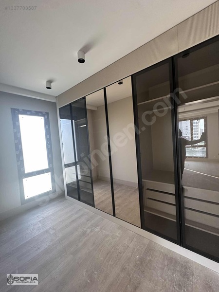 Sofia Gayrimenkulden Satılık 3+1 Daire — fotoğraf 7