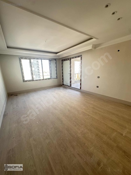 Sofia Gayrimenkulden Satılık 3+1 Daire — fotoğraf 14