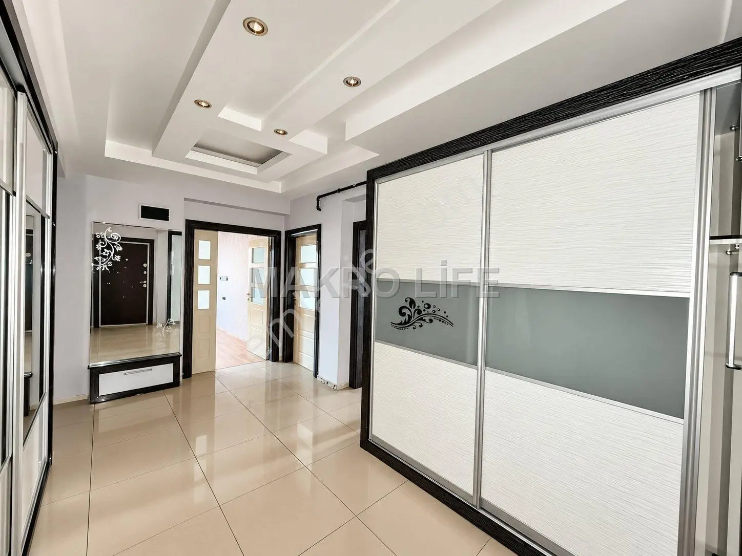 Acil!! Radison Otel Arkasında 3+1 Fırsat Dairemiz Satılıktır — fotoğraf 5