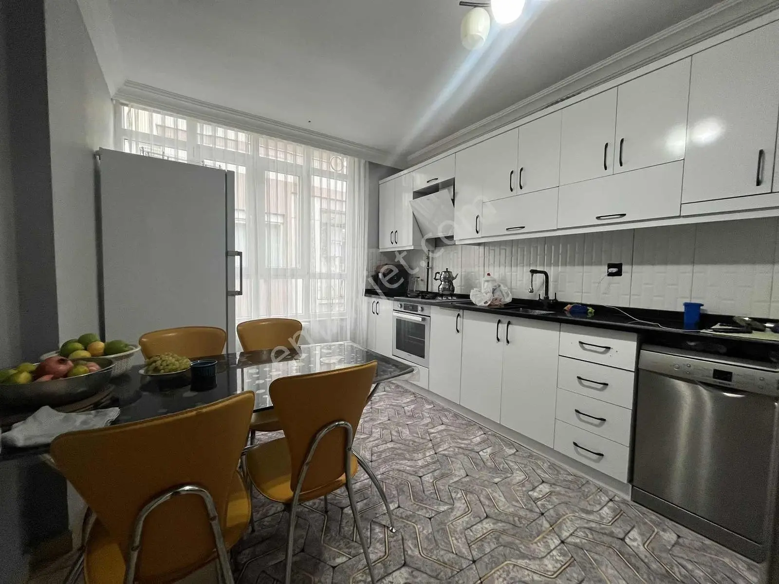 Göçerler'De Satılık 3+1 180 M2 Doğalgazlı Dubleks Daire