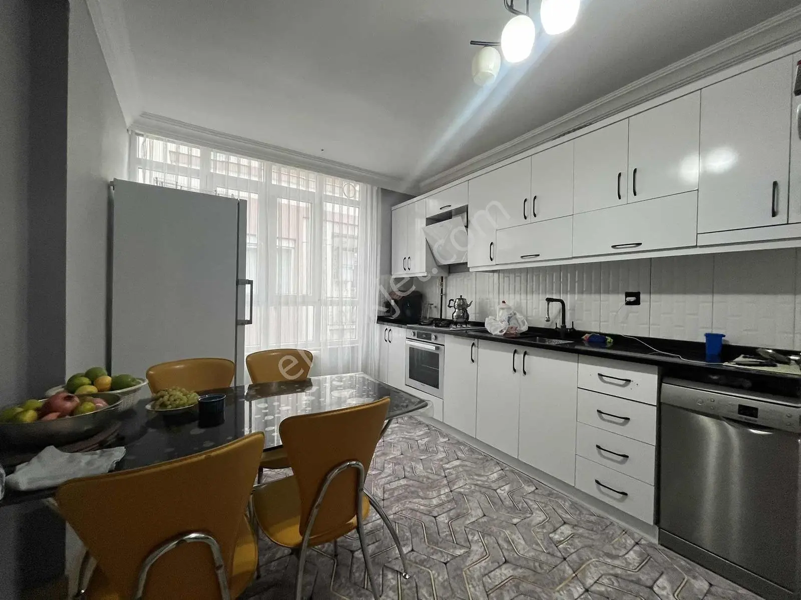 Göçerler'de Satılık 3+1 180 M2 Doğalgazlı Dubleks Daire — fotoğraf 2