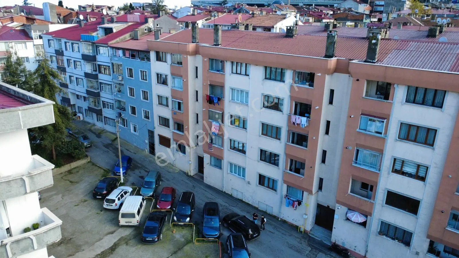 Trabzon Yenicuma'da Satılık 3+1 Daire — fotoğraf 2