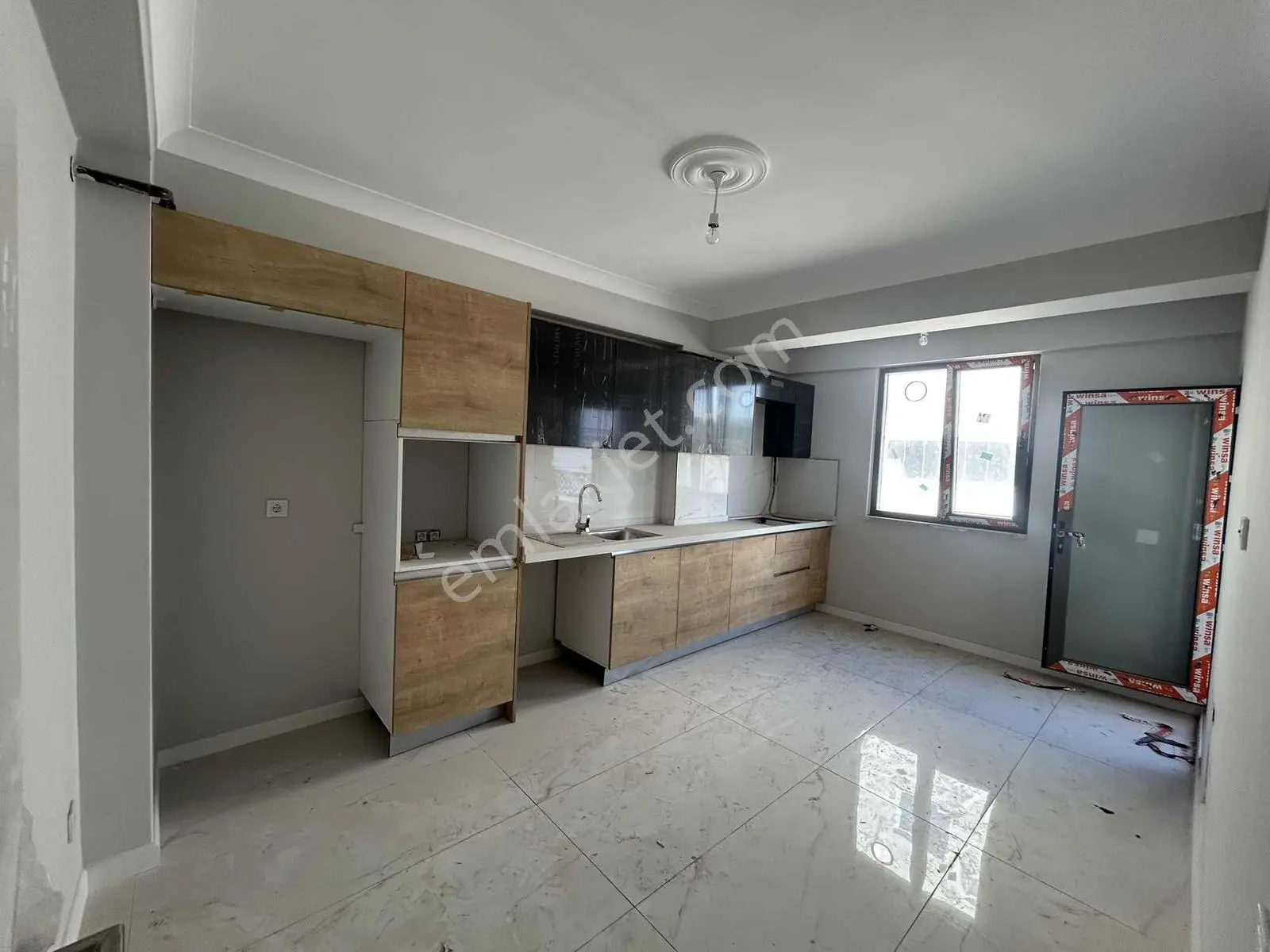 Başiskele Belediyesi Karşısı Teraslı 3+1 Çatı Dubleks Daire — fotoğraf 5