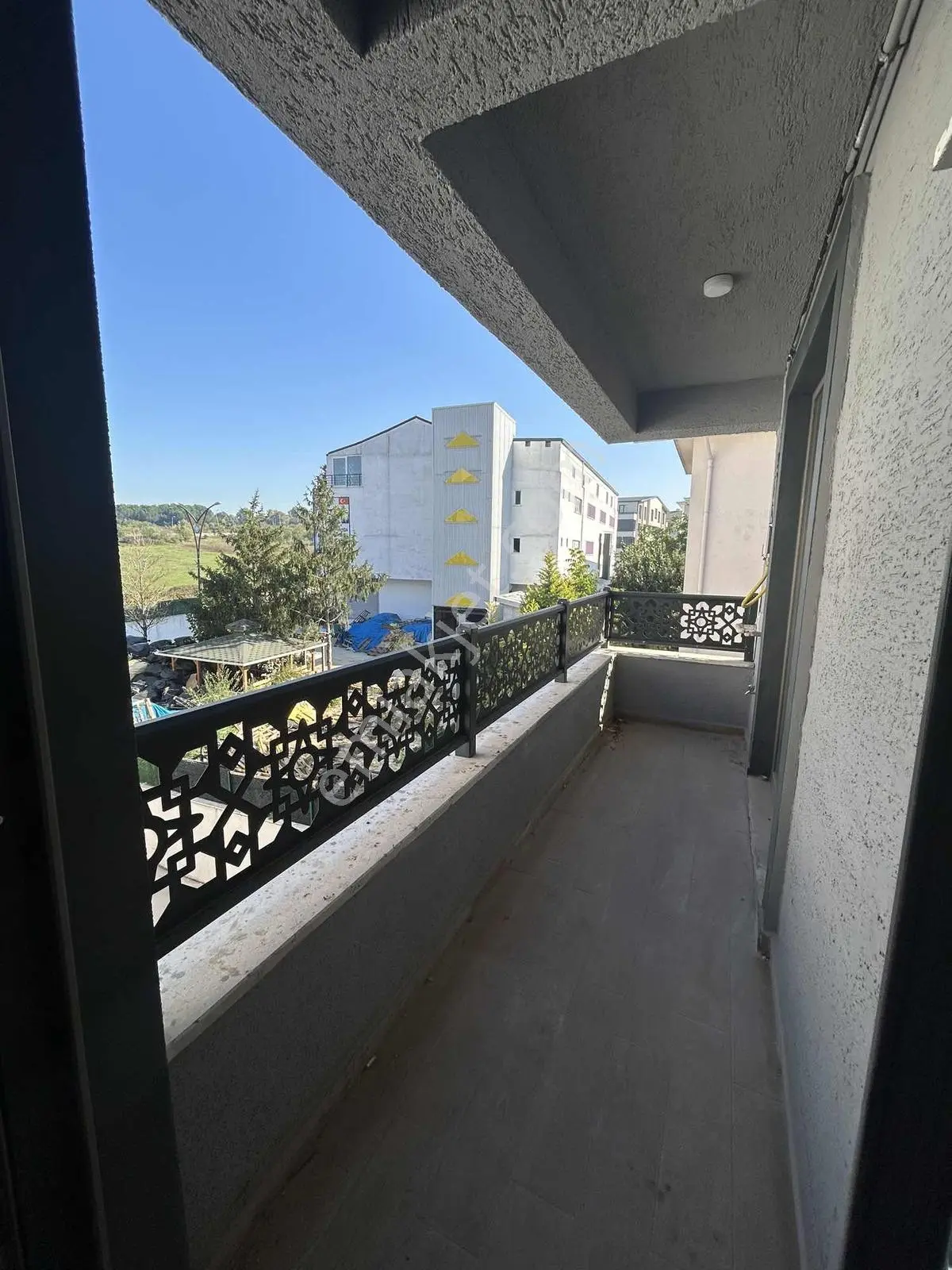 Başiskele Belediyesi Karşısı Teraslı 3+1 Çatı Dubleks Daire — fotoğraf 9