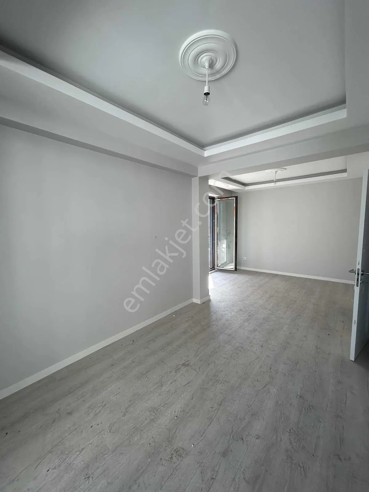 Başiskele Belediyesi Karşısı Teraslı 3+1 Çatı Dubleks Daire — fotoğraf 12