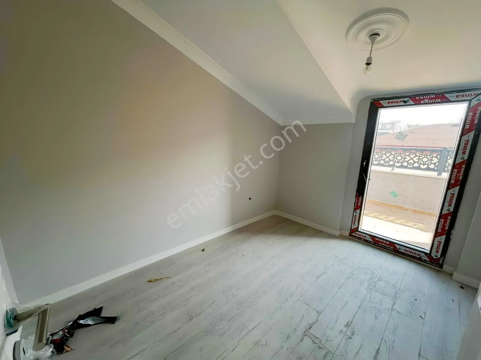 Başiskele Belediyesi Karşısı Teraslı 3+1 Çatı Dubleks Daire — fotoğraf 27