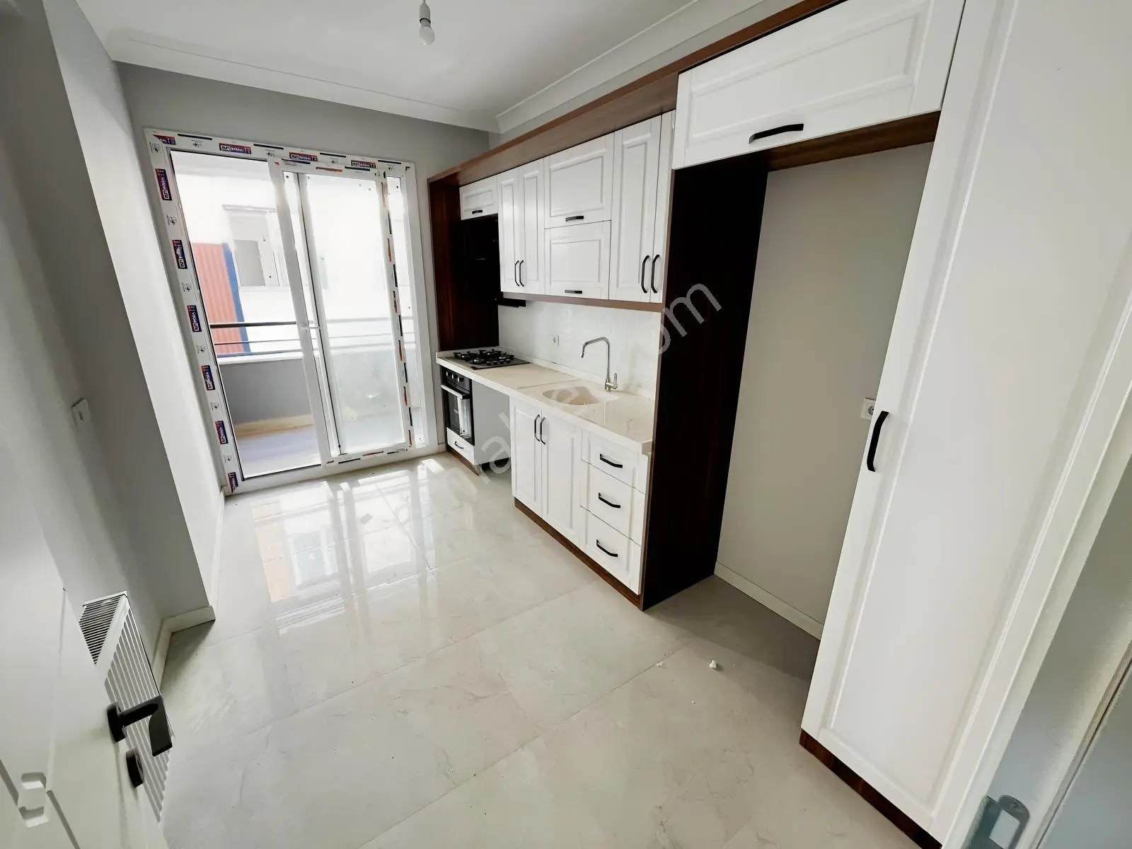 Hastane Bölgesinde %80 Kredili Ara Kat Doğalgazlı Lüx 2+1 Daire — fotoğraf 10
