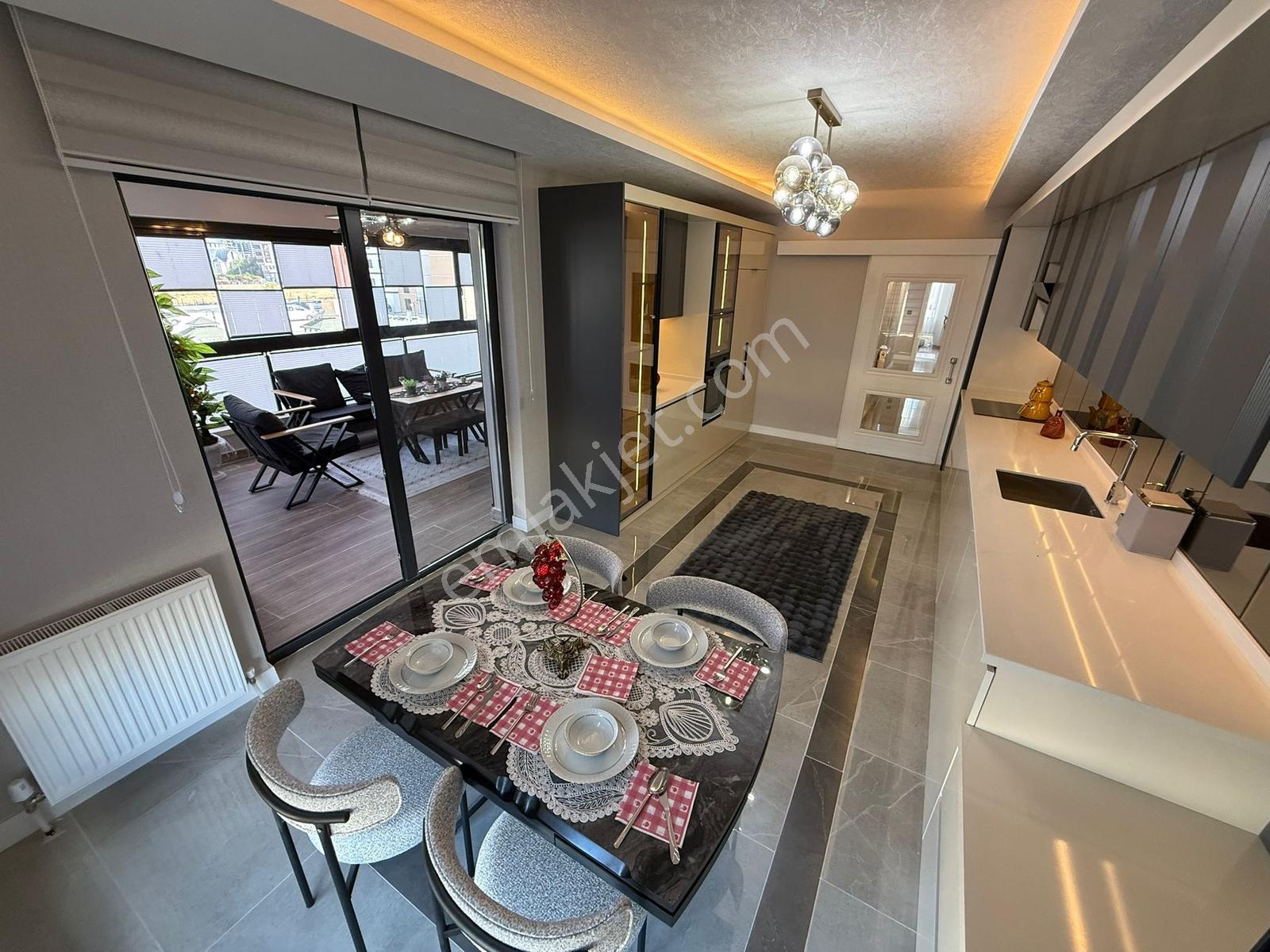 Geniş Ailelere Özel Fırsat Dairesi 5+1 230m2 İlk Gelen Alır..! — fotoğraf 10