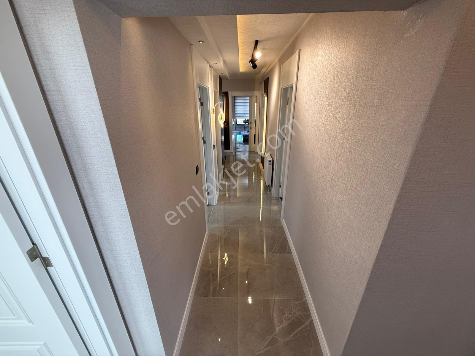 Geniş Ailelere Özel Fırsat Dairesi 5+1 230m2 İlk Gelen Alır..! — fotoğraf 30