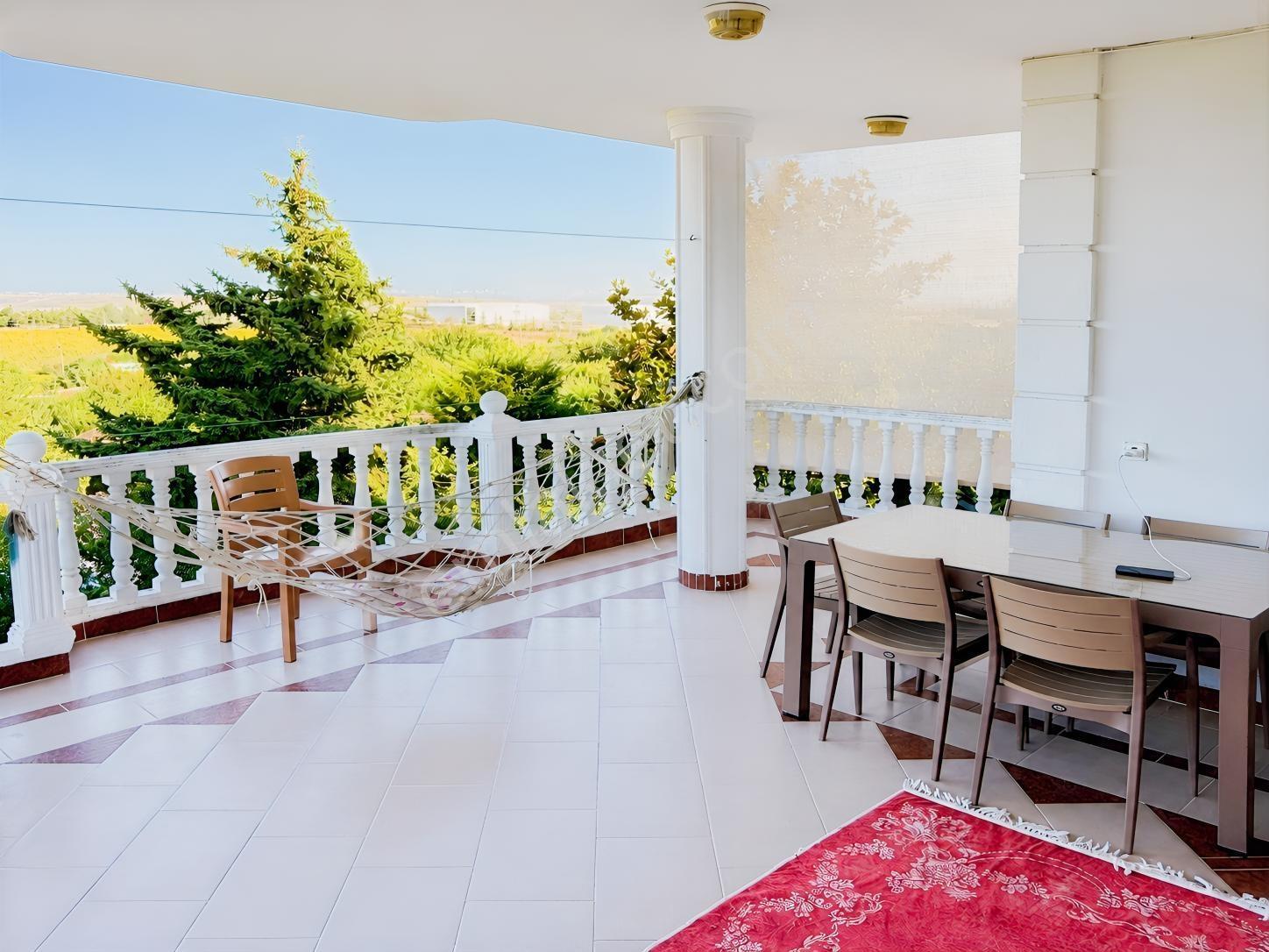 Çatalca İzzettin'de 4013m² Arsalı, Havuzlu, 14 Odalı Süper Villa — fotoğraf 29