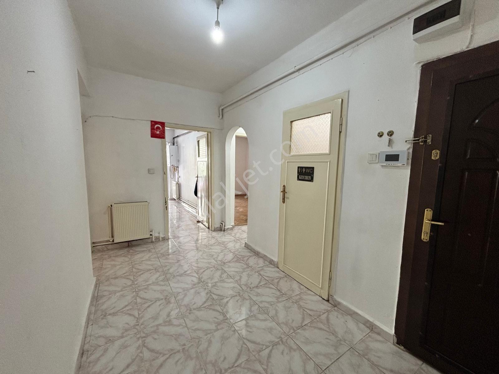 İlk-ev'den Boş Her Zaman Bakılabilir Çetin Emeç Yakını Balkonlu Kombili Yüksek Giriş 2+1 — fotoğraf 17