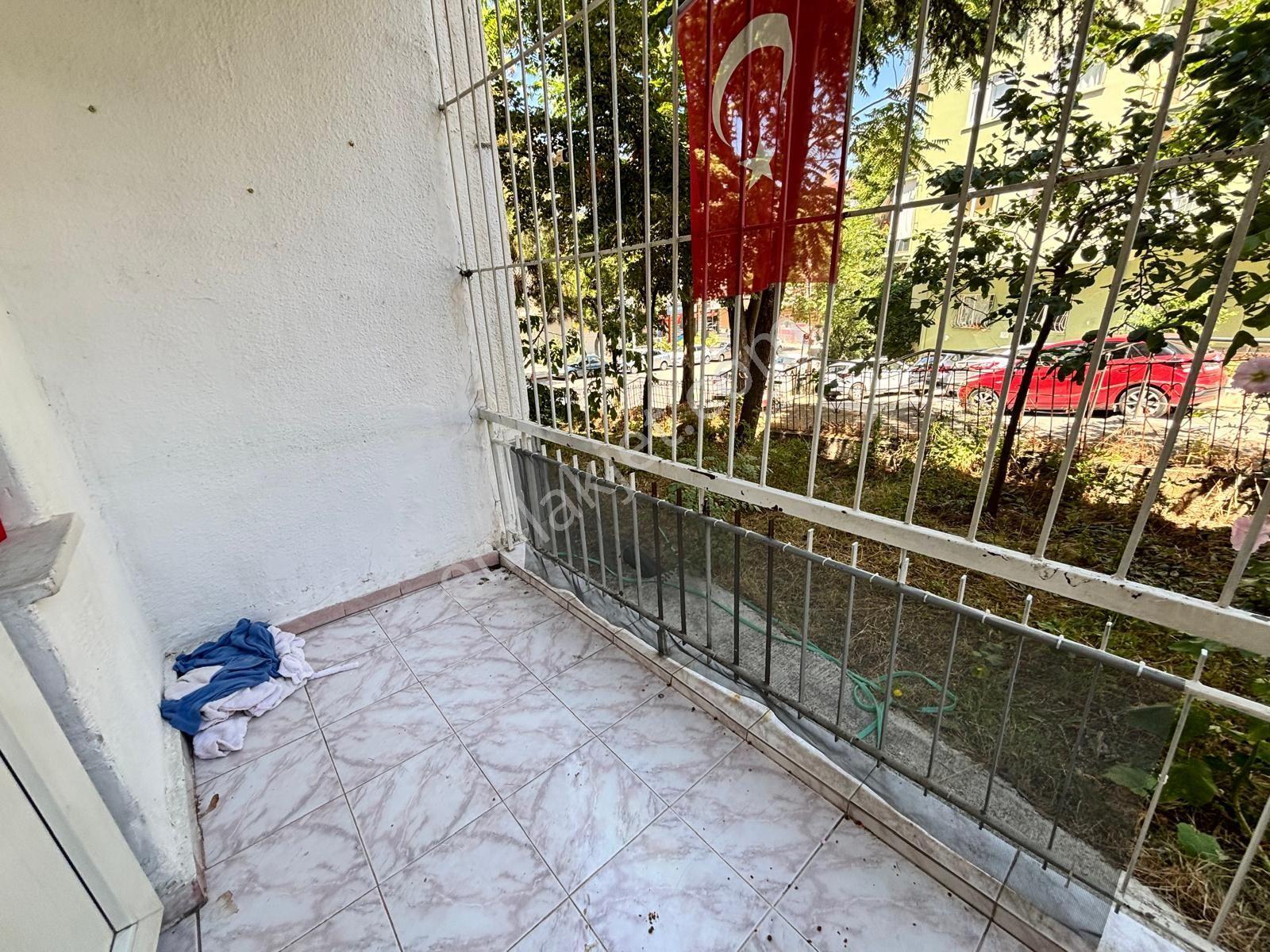İlk-ev'den Boş Her Zaman Bakılabilir Çetin Emeç Yakını Balkonlu Kombili Yüksek Giriş 2+1 — fotoğraf 21