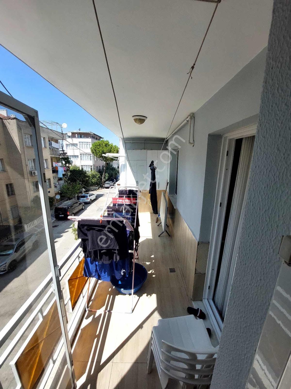 Buca Efeler Mahallesinde 3+1 Ara Kat Satılık Daire — fotoğraf 13