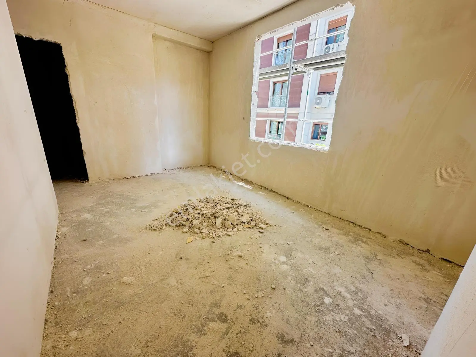 Tek Yetkili Erenköy'de 3+1 Net 90m2 Balkonlu Ebeveyn Banyolu — fotoğraf 13