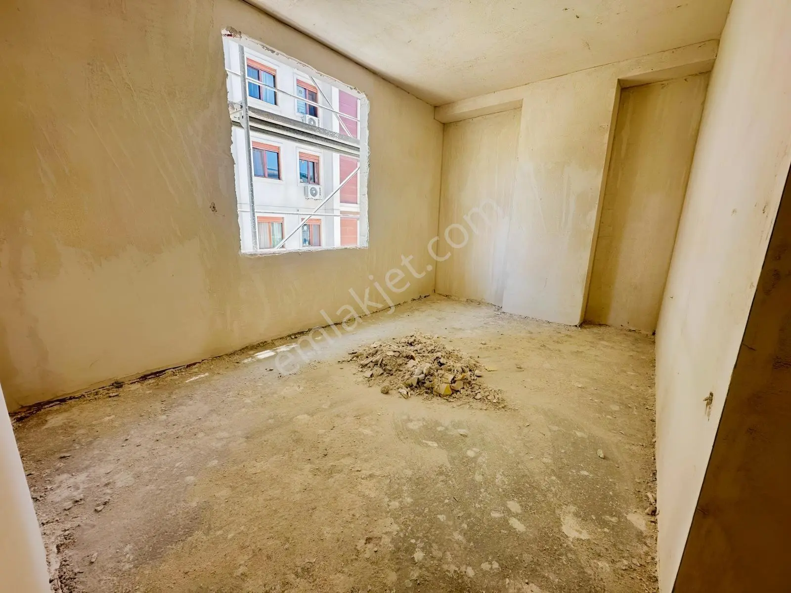 Tek Yetkili Erenköy'de 3+1 Net 90m2 Balkonlu Ebeveyn Banyolu — fotoğraf 15