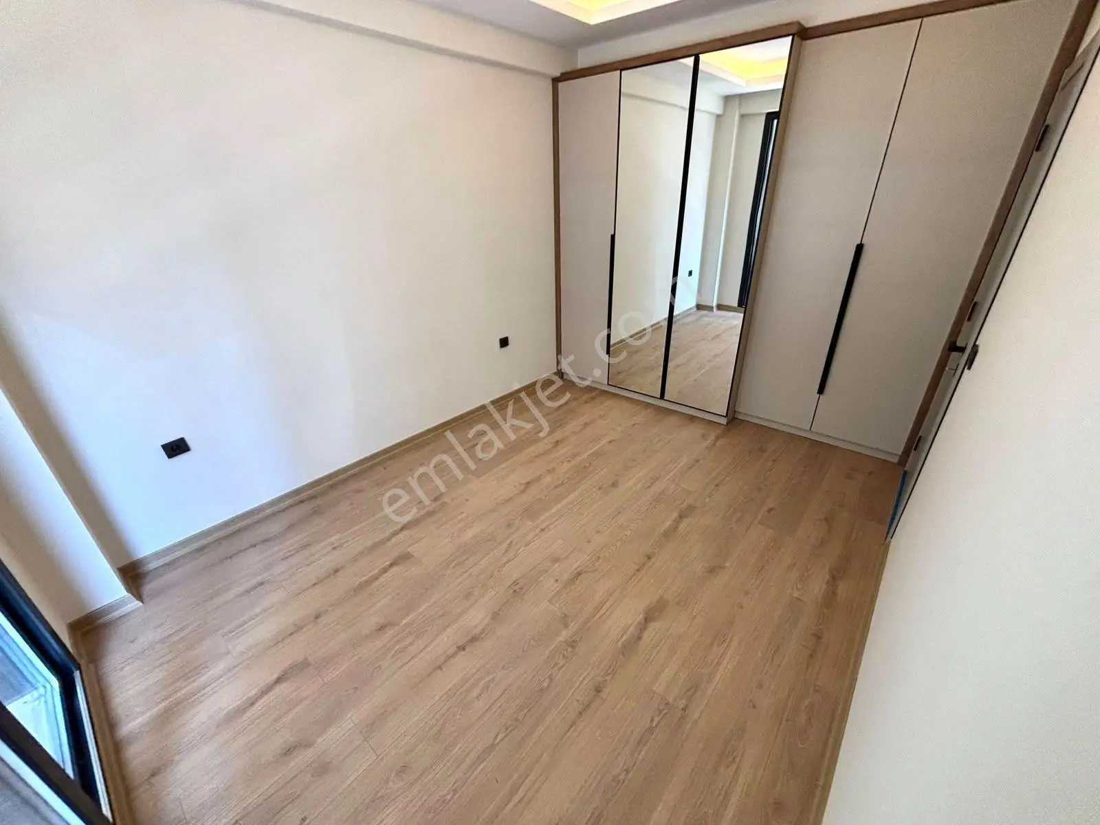 Referans'tan Altınkum'da Denize Yakın Yeni Bina Ultra Lüx 2+1 Daire — fotoğraf 31