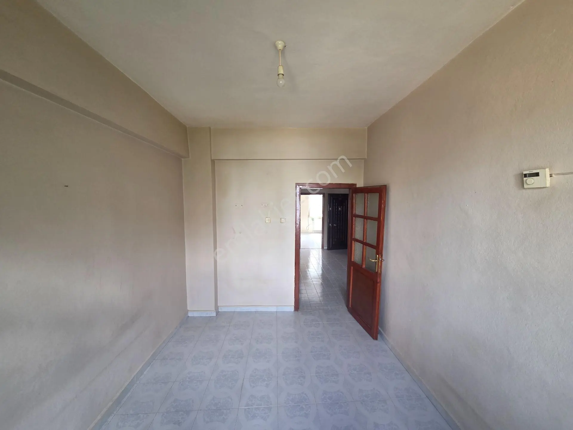 Doğukan Real Estate | Üniversiteye Yürüme Mesafesinde 3+1 | Ara Kat Tek Daire Üzeri Satılık Daire — fotoğraf 9
