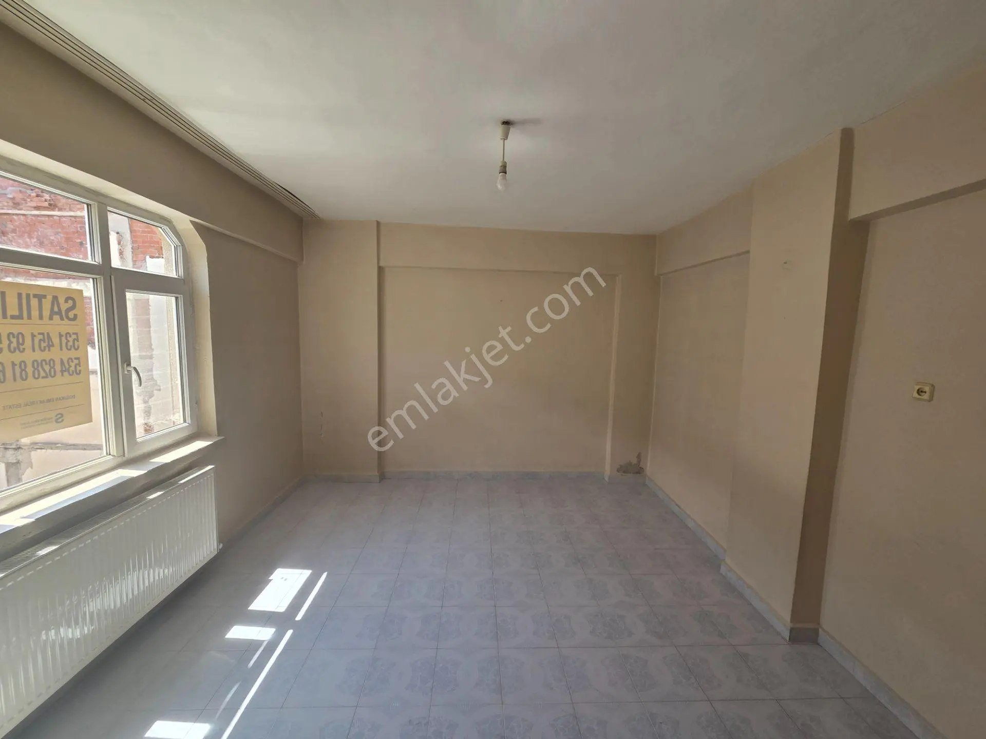 Doğukan Real Estate | Üniversiteye Yürüme Mesafesinde 3+1 | Ara Kat Tek Daire Üzeri Satılık Daire — fotoğraf 21