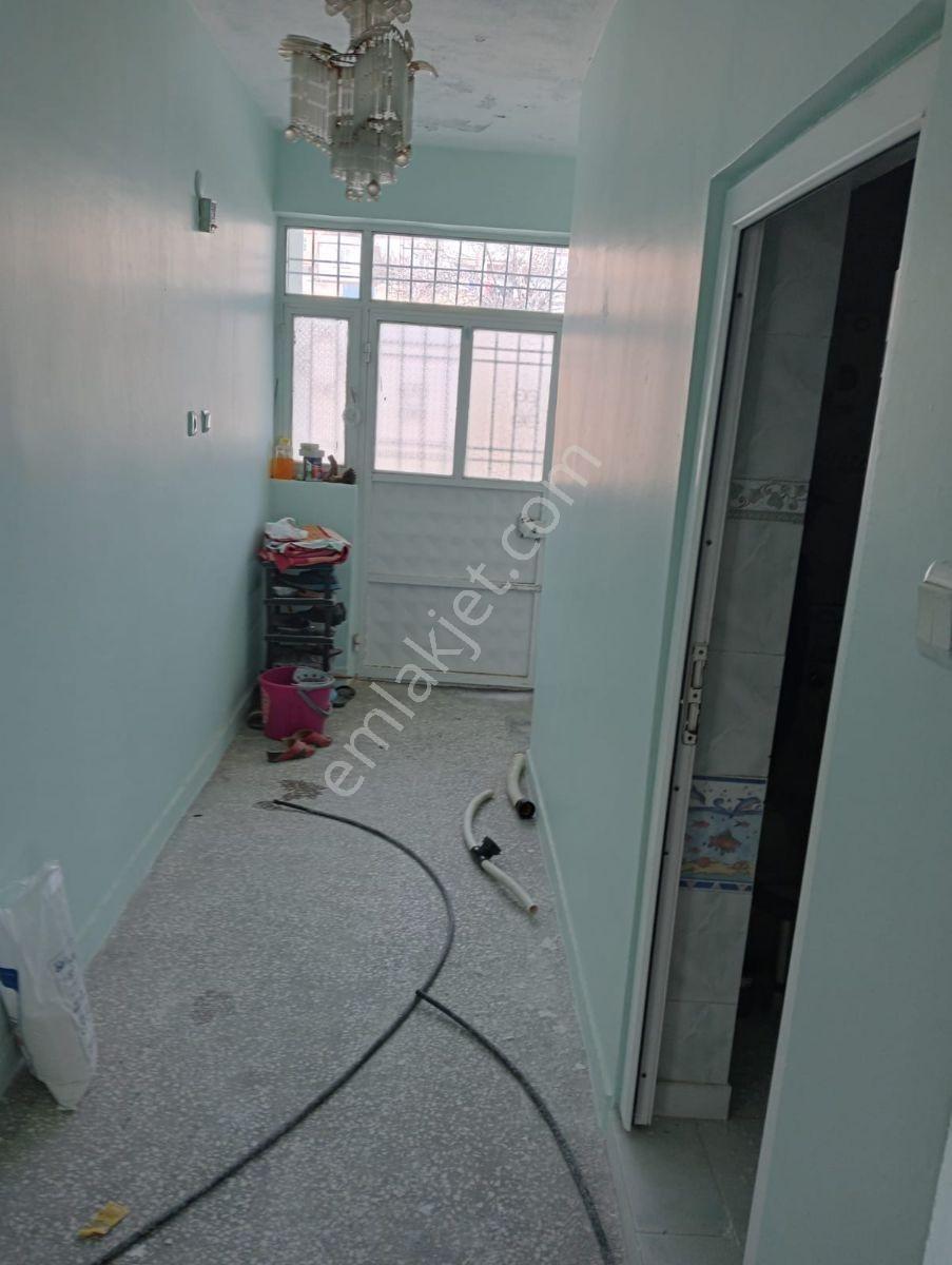 Ergani Kemaliyede 350 M² Arsa Üzerinde Bahçeli 3 Katlı Kâgir Ev — fotoğraf 8