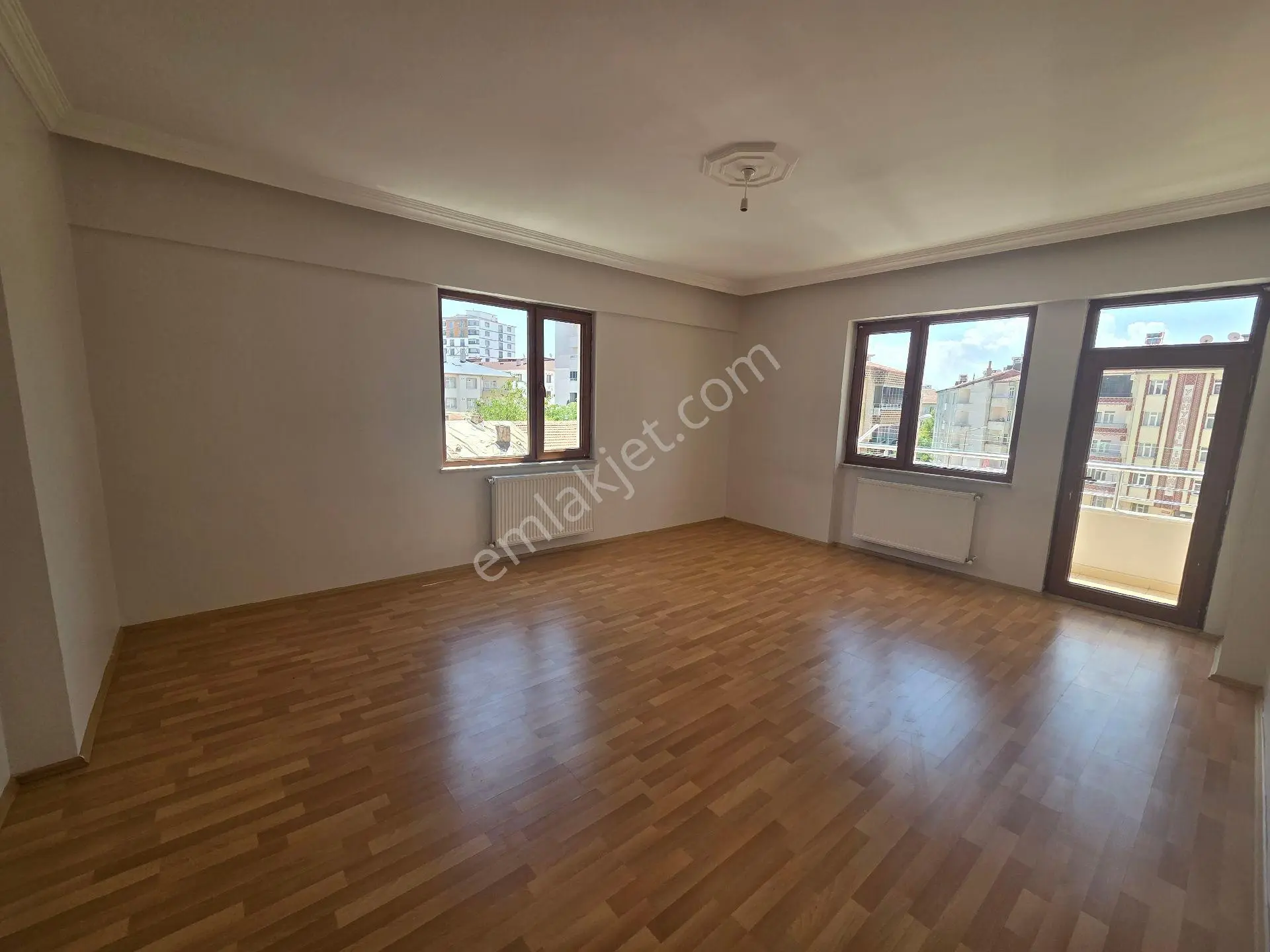 Doğukan Real Estate | Yeni Mahalle Leylekli Park Yukarısı Satılık 3+1 Daire — fotoğraf 7