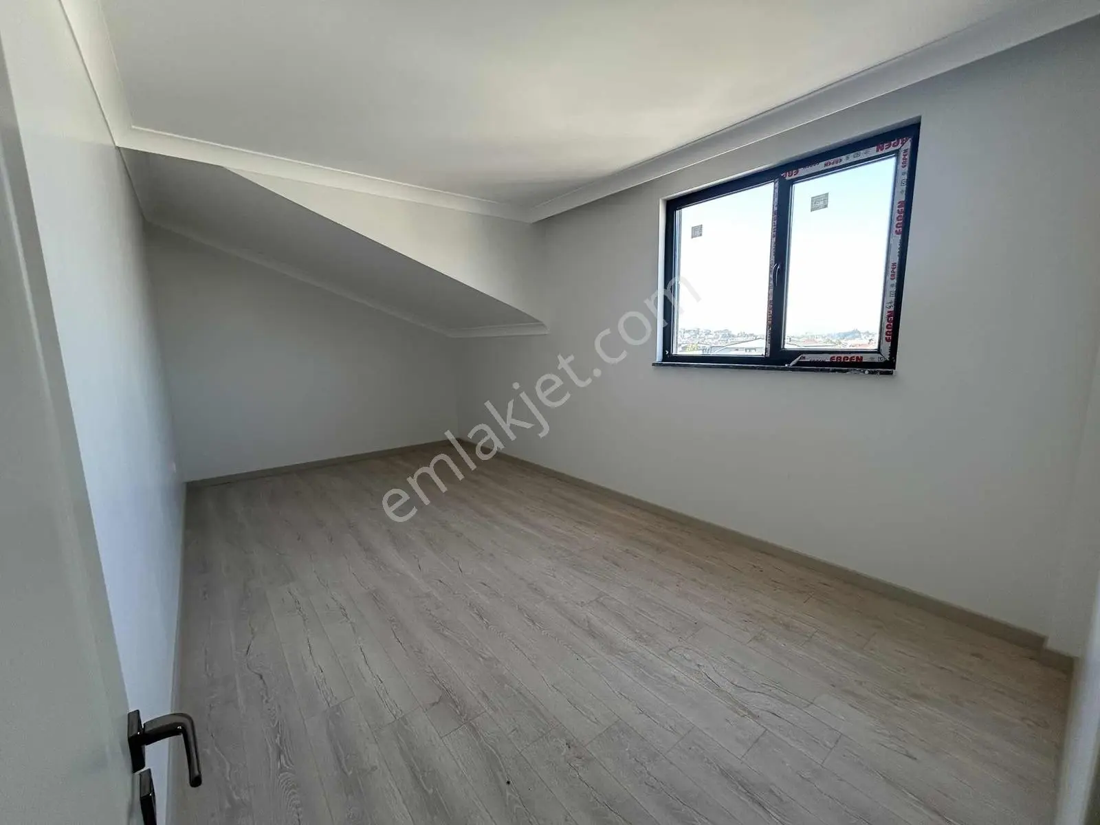 Başiskele Belediyesi Karşısı Lüks 3+1 Çatı Dubleks Daire — fotoğraf 22