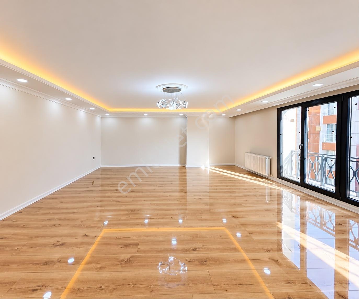 Metrobüse 8 Dk Acil Satılık Kelepir 3+1 — fotoğraf 18