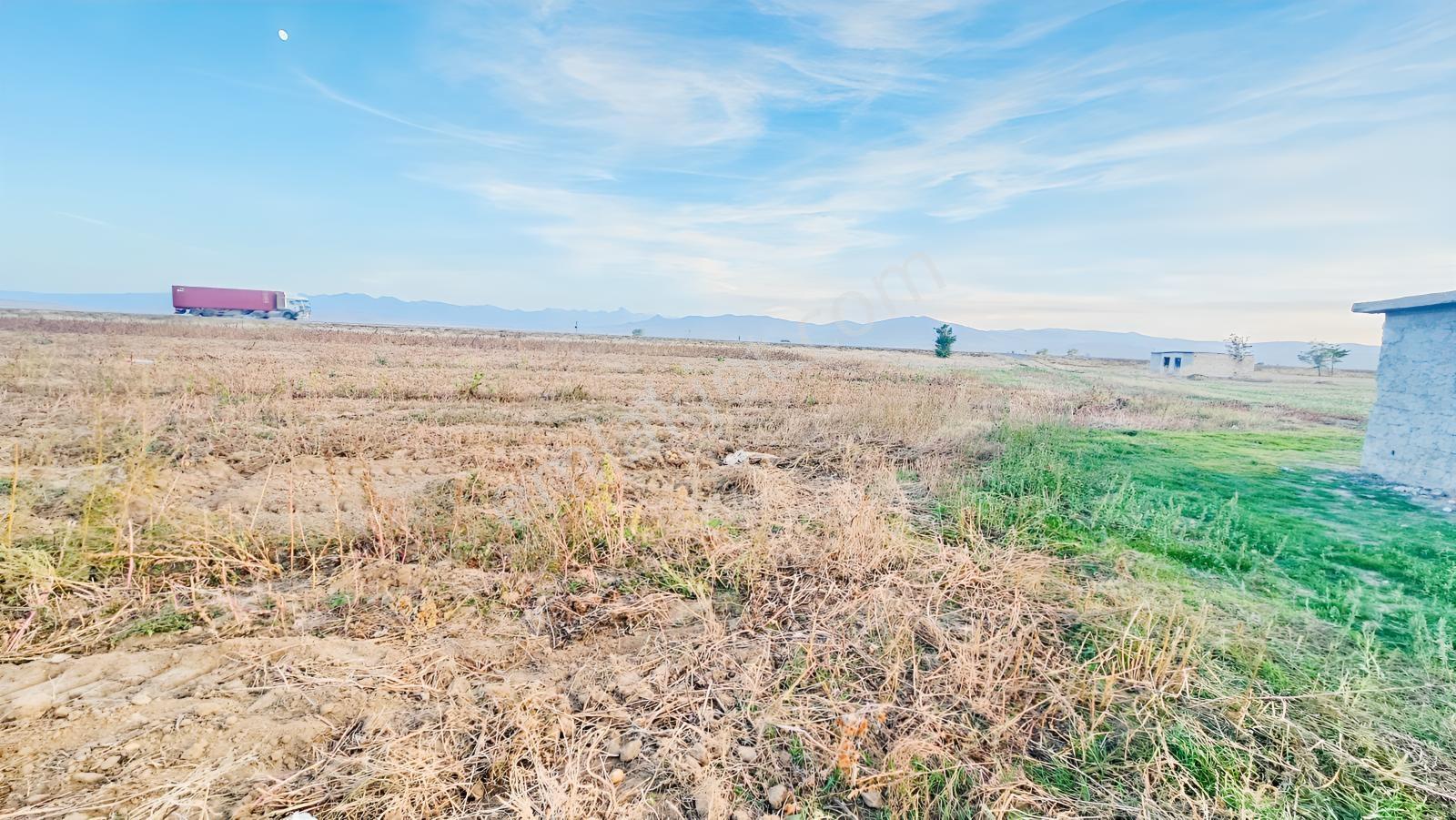 Toros Emlak'tan Niğde 2.organize Çaprazında 41 Dönüm Yola Sıfır — fotoğraf 25