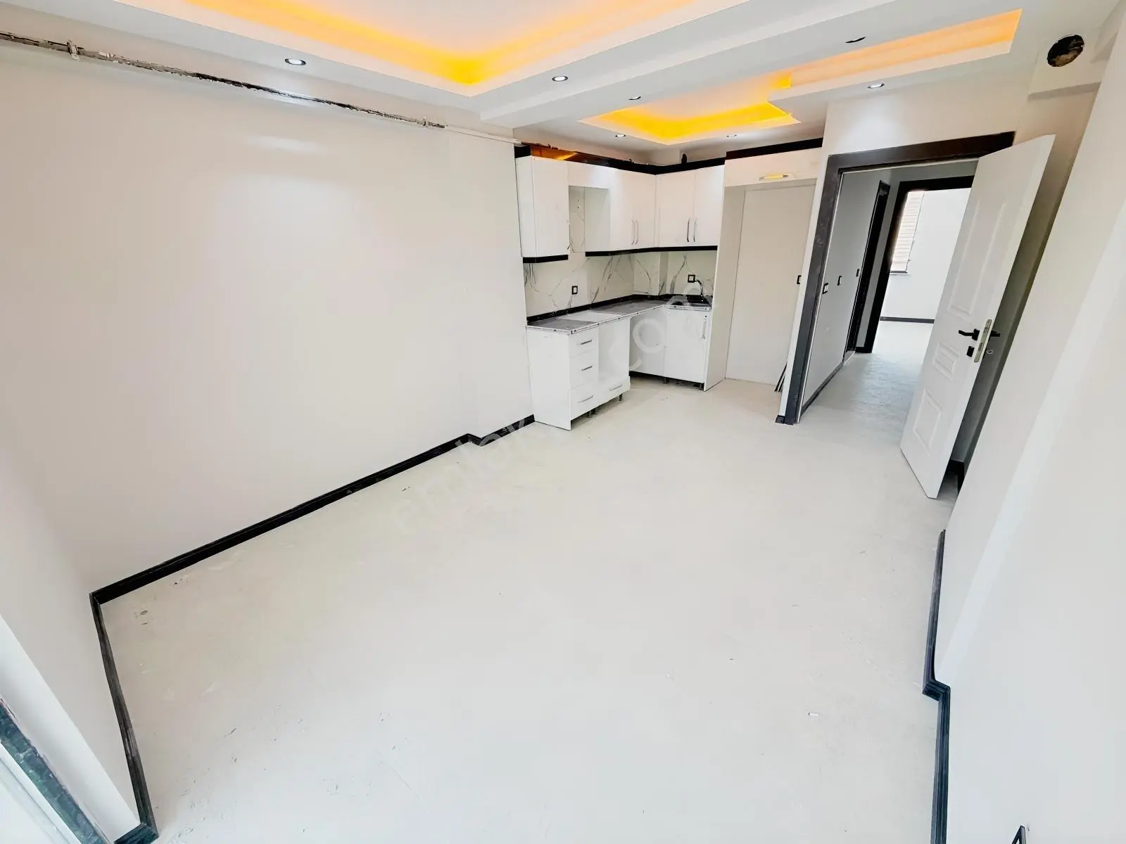 Fazelden Emek Mh 1+1 Önü Açık Satılık Kelepir Cad Üzeri Ara Kat — fotoğraf 7