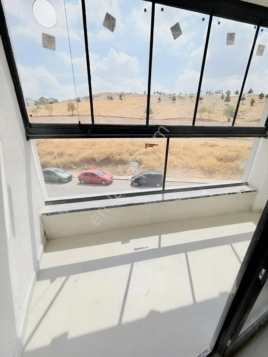 Fazelden Emek Mh 1+1 Önü Açık Satılık Kelepir Cad Üzeri Ara Kat — fotoğraf 9