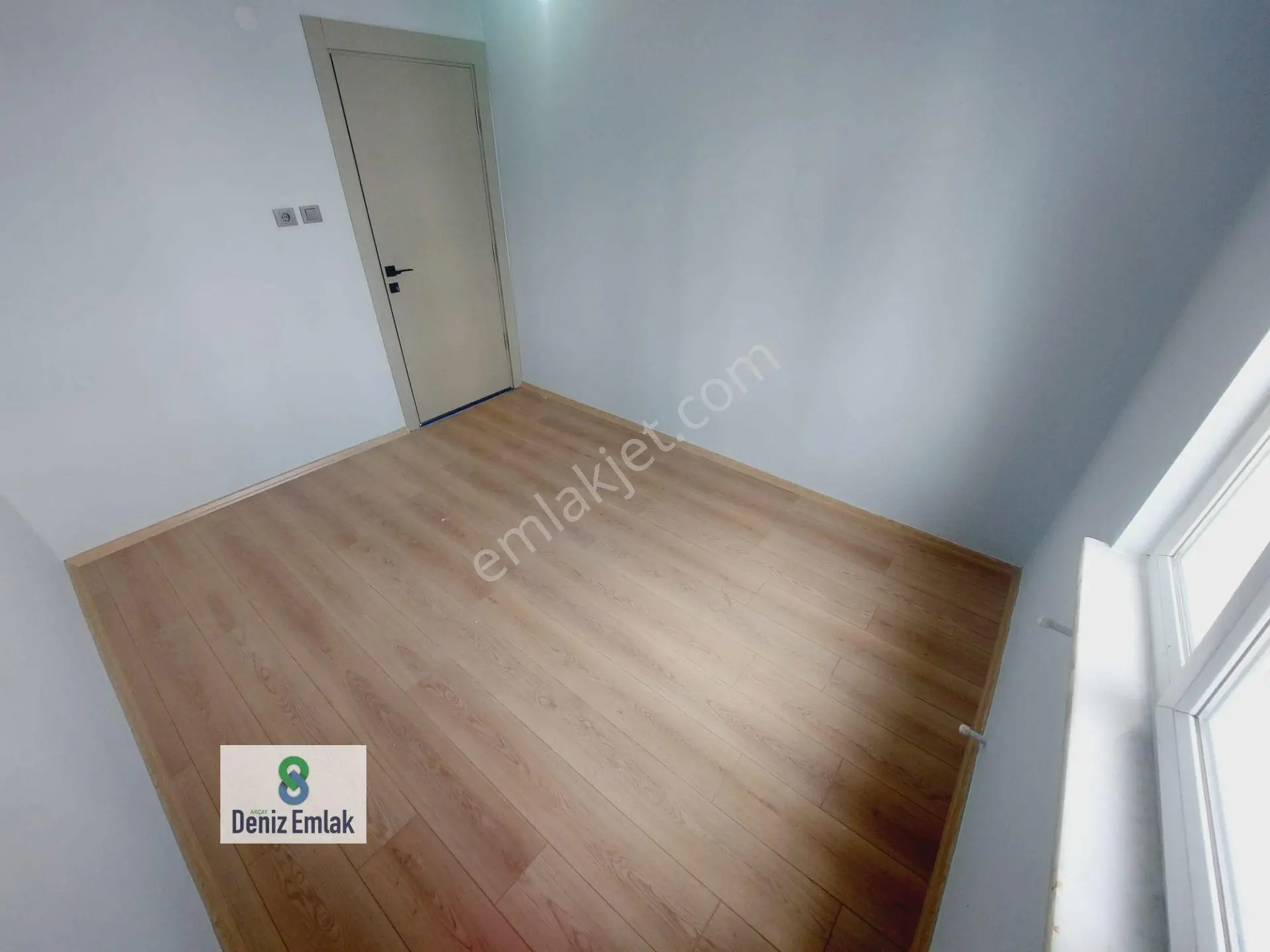 Denizden Akçayda Öncephe Komple Tadilatlı Satılık 2+1 Daire. — fotoğraf 18