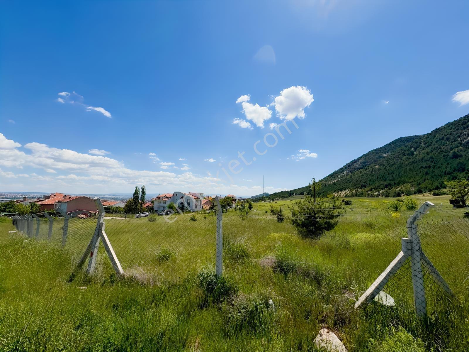 Özgü Gayrimenkul'den Okçu'da Satılık Villa İmarlı Müstakil Arsa — fotoğraf 8
