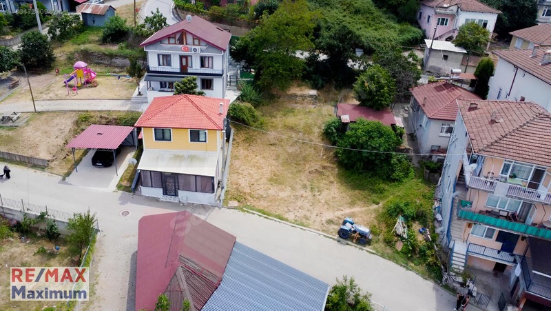 Gölcük Hisareyin Merkezde Satılık Konut İmarlı 473 M2 Arsa — fotoğraf 10