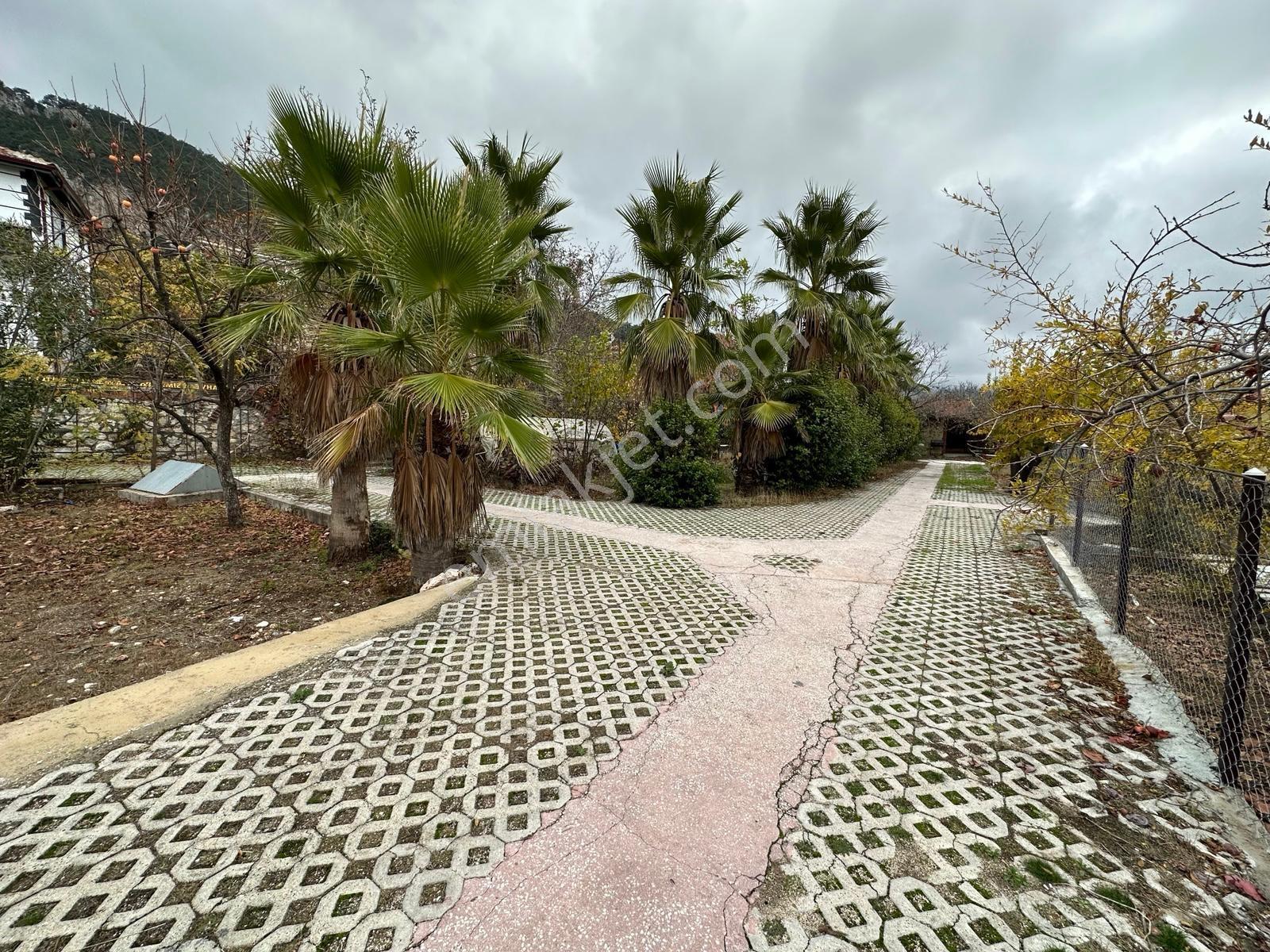 Çağlarcanın En İyi Konumunda Antalya Manzaralı Bahçe — fotoğraf 11