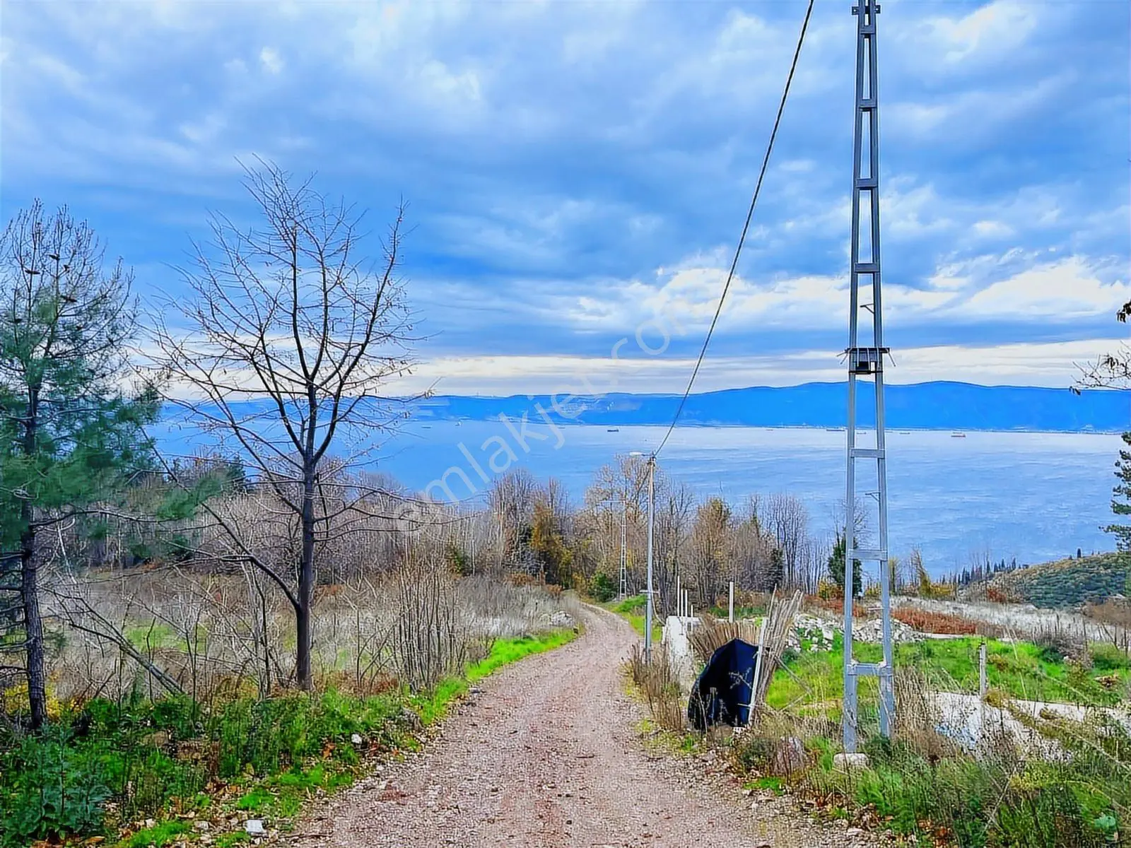 Rw Nova'dan Full Deniz Manzaralı Yola Cephe Arazi — fotoğraf 3