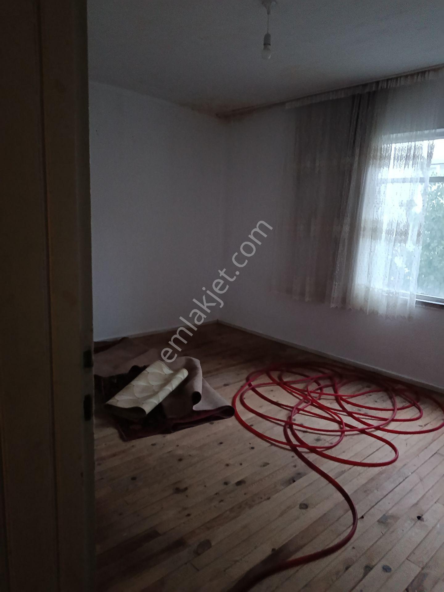 Kafkasevler Camii Civarı Kentsel Dönüşüme Uygun Satılık Arsa — fotoğraf 3