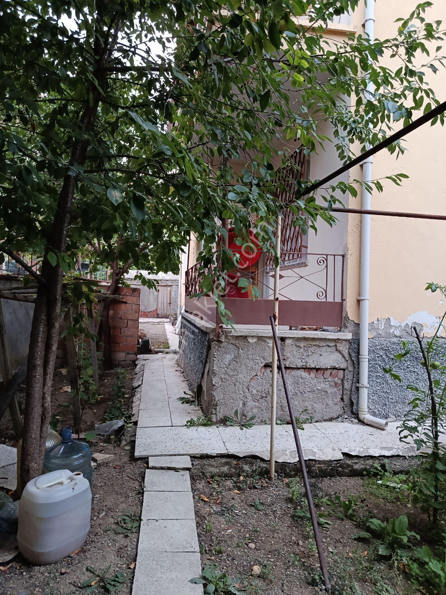 Kafkasevler Camii Civarı Kentsel Dönüşüme Uygun Satılık Arsa — fotoğraf 13