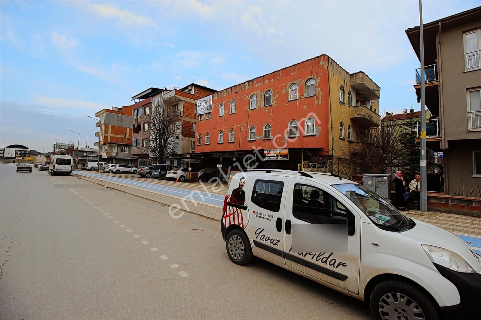 Rw Nova 'dan Orhaniye Mh.gazimagosa Cad. Satılık Arsa 962 M² — fotoğraf 3