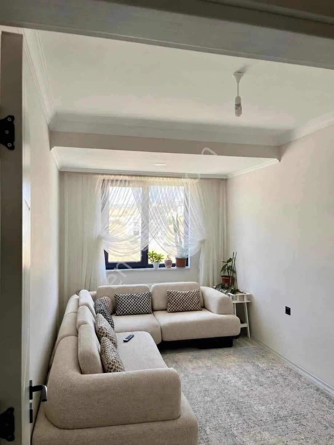 Sinan Emlaktan Akhisar Site İçi Satılık 3+1 Ara Kat Daire — fotoğraf 12