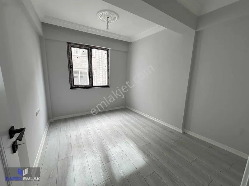 Zafer Emlak'tan Satılık Lüx 1+1 Ofisler — fotoğraf 13