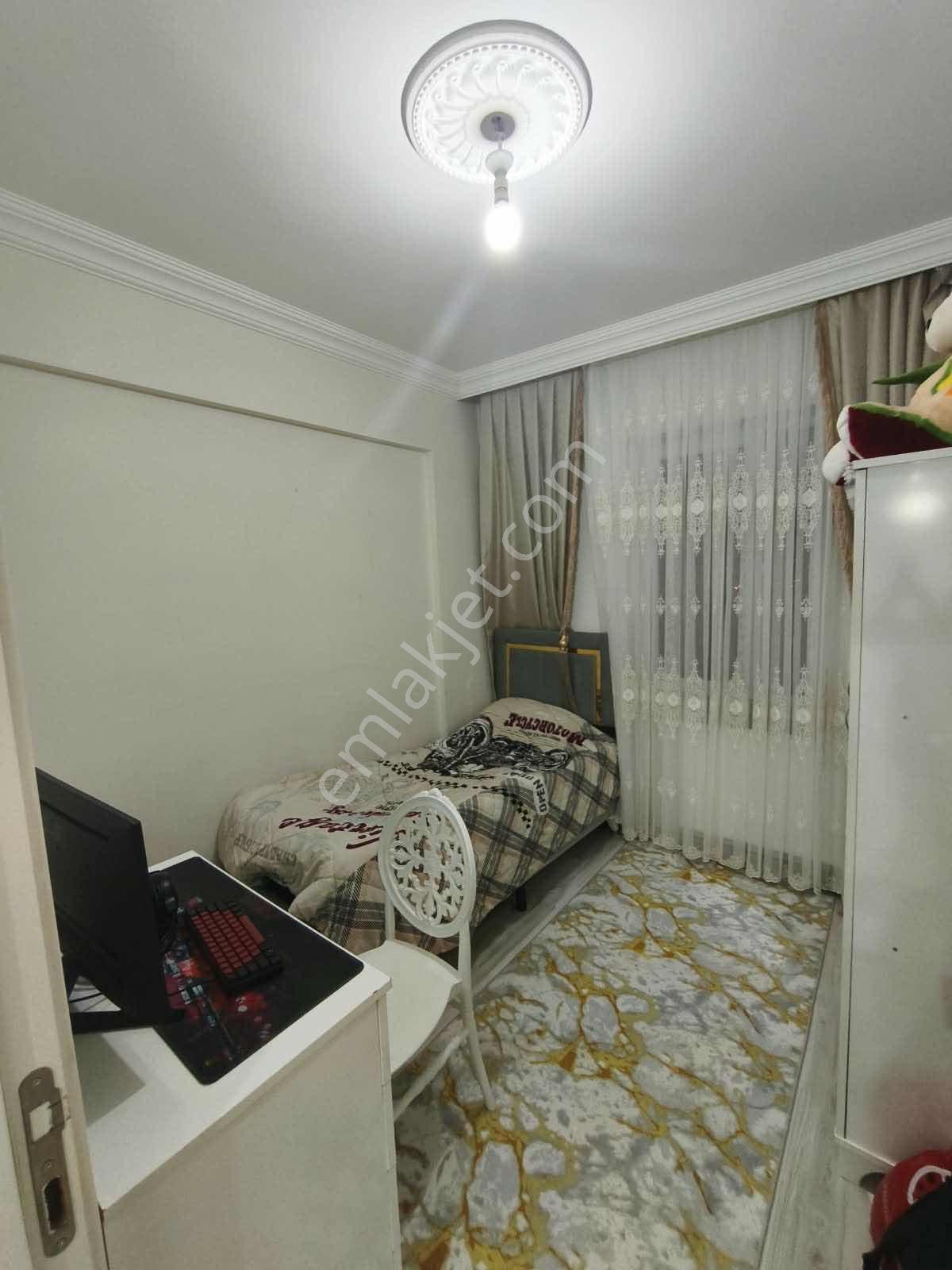 Abdülhamithan Hasarsız İskanlı Satılık Fırsat Daire — fotoğraf 10