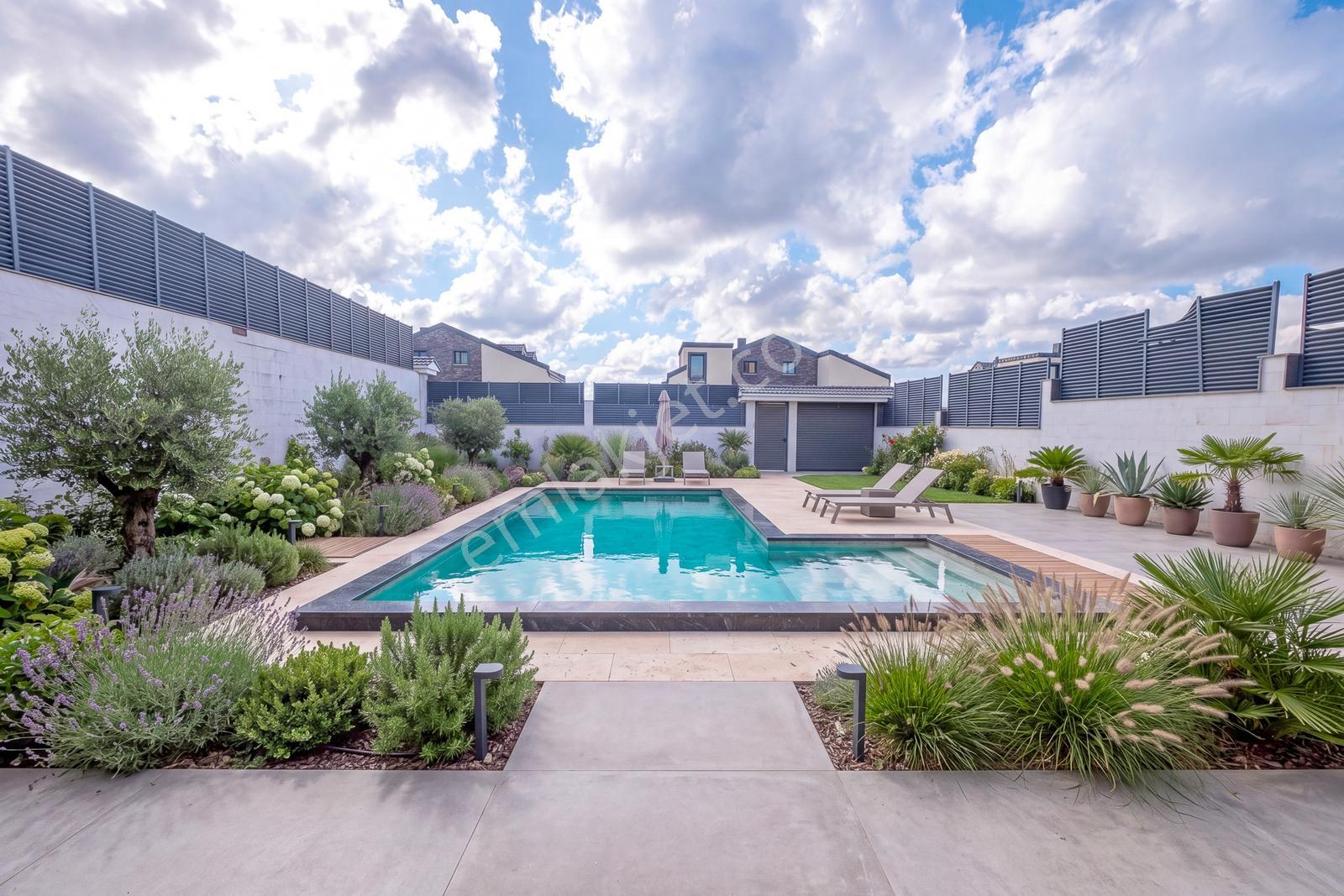 Arnavutköy'de Tam Müstakil 600 M² 6+1 Satılık Lüks Villa — fotoğraf 2