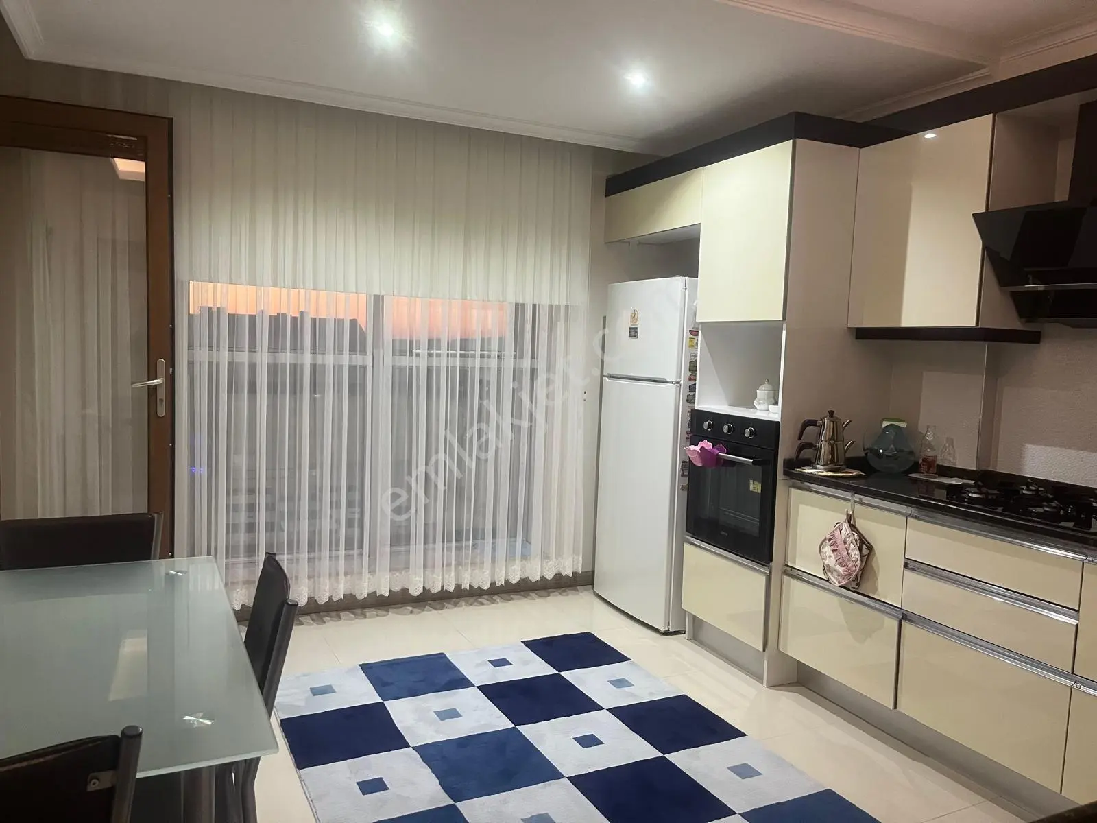 Menemen Kent-2 Merkezde Öztürk-5 De 3+1 Satılık Daire — fotoğraf 14