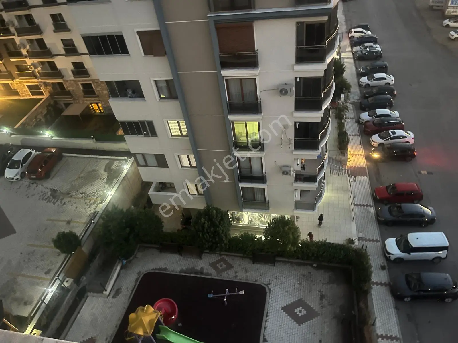 Menemen Kent-2 Merkezde Öztürk-5 De 3+1 Satılık Daire — fotoğraf 27