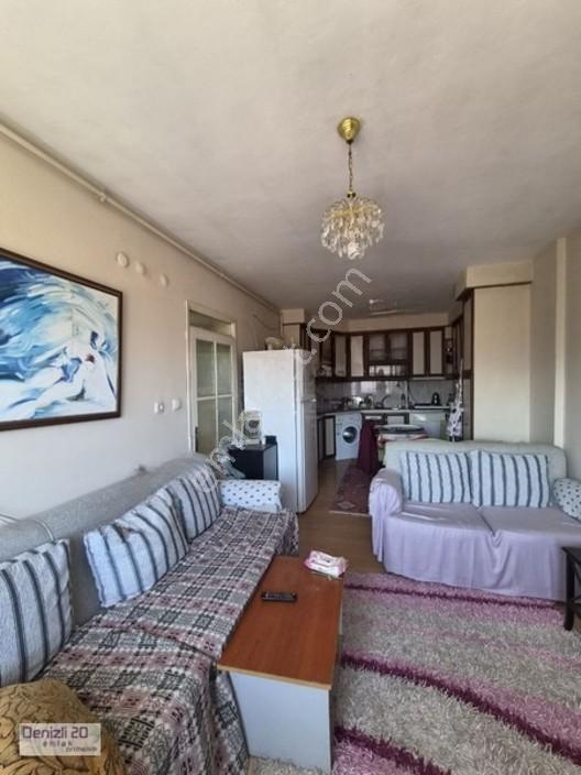 Atatürk Caddesinde 2+1 Daire — fotoğraf 4