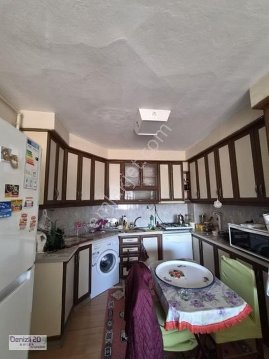 Atatürk Caddesinde 2+1 Daire — fotoğraf 7
