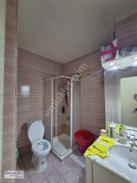 Atatürk Caddesinde 2+1 Daire — fotoğraf 12