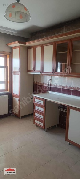 Van Selımbey Koç İlköğretim Okulu Karşısı 3+1 Kiralık Daire