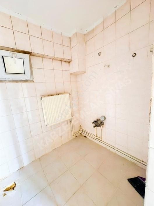 Kabze Emlaktan Sivas Mrk Osman Paşa Caddesind Satılık Daire..!! — fotoğraf 15